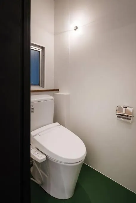 Rakuna Inn 和 Honjo-Azumabashi Tokyo 0*,